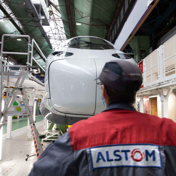 Reveal TGV-M Usine Alstom